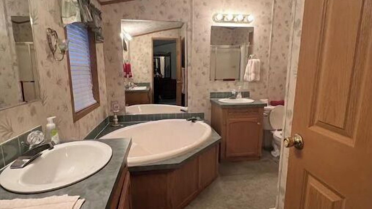 Photo of Bathroom in Kennerdell