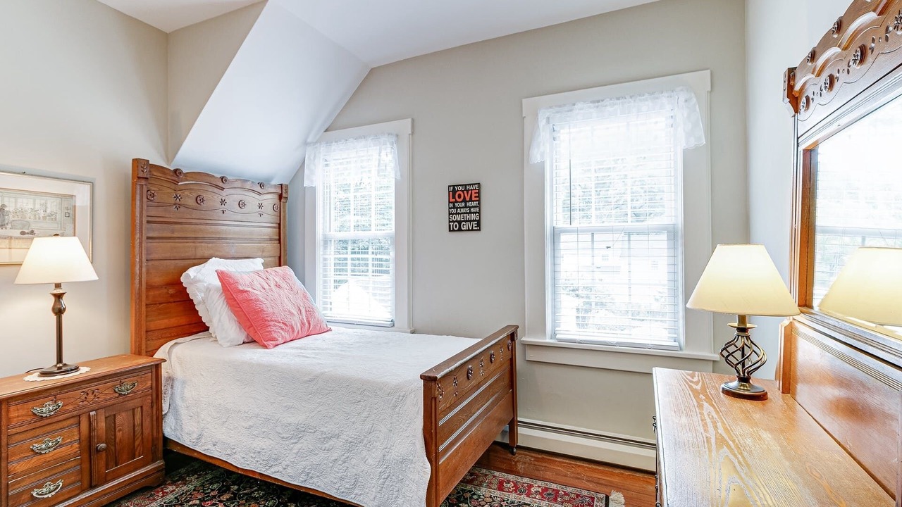 Photo of Bedroom in Summit