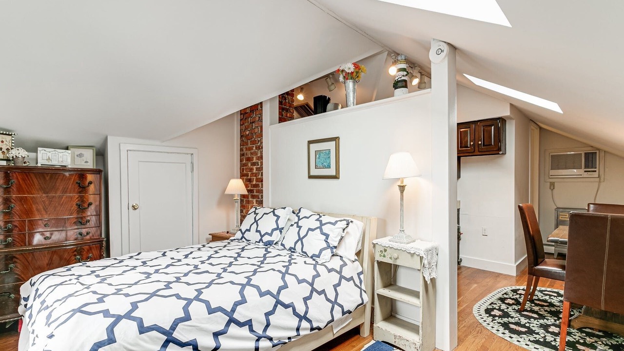 Photo of Bedroom in Summit