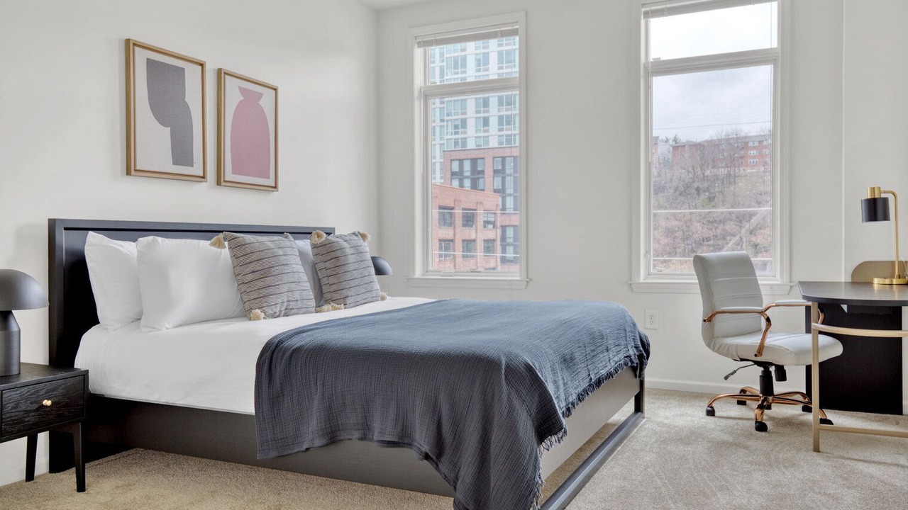 Photo of Bedroom in Hoboken