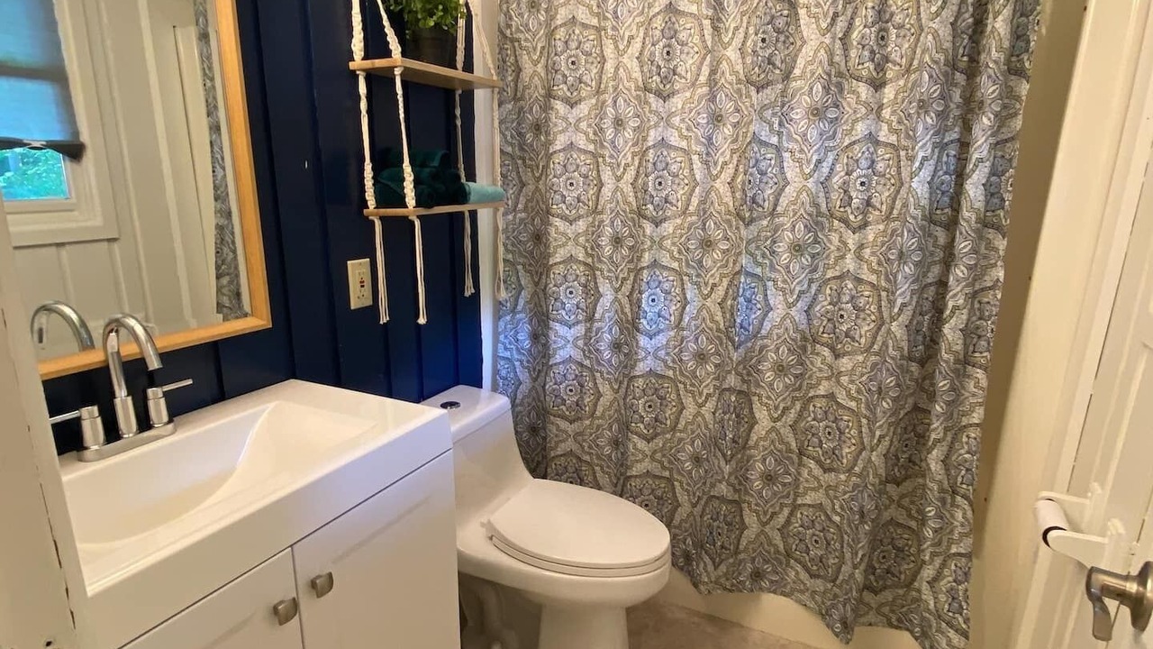 Photo of Bathroom in Indian Lake