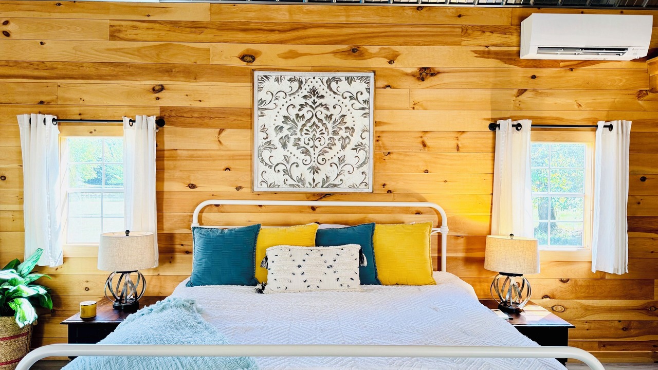 Photo of Bedroom in Mount Liberty