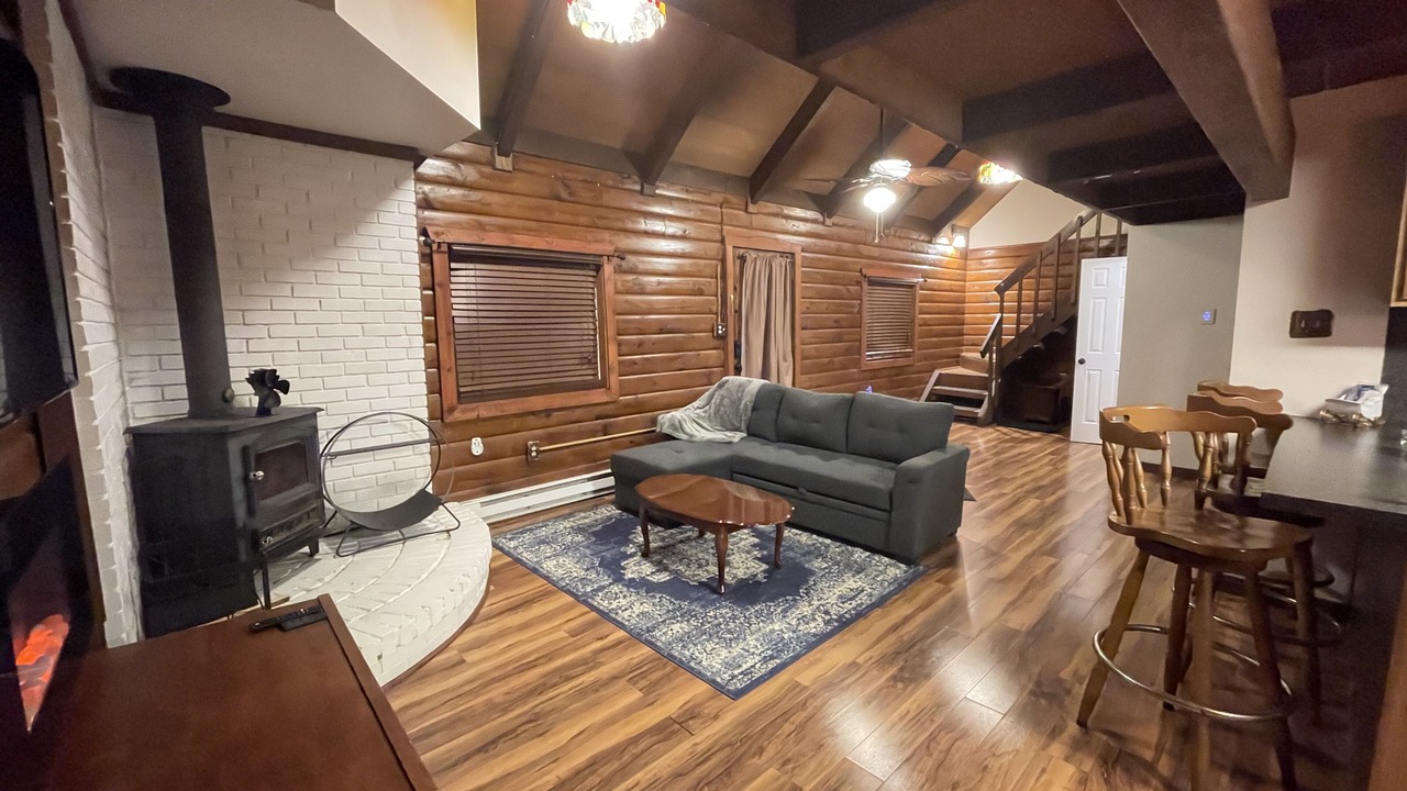 Photo of Livingroom in Long Pond