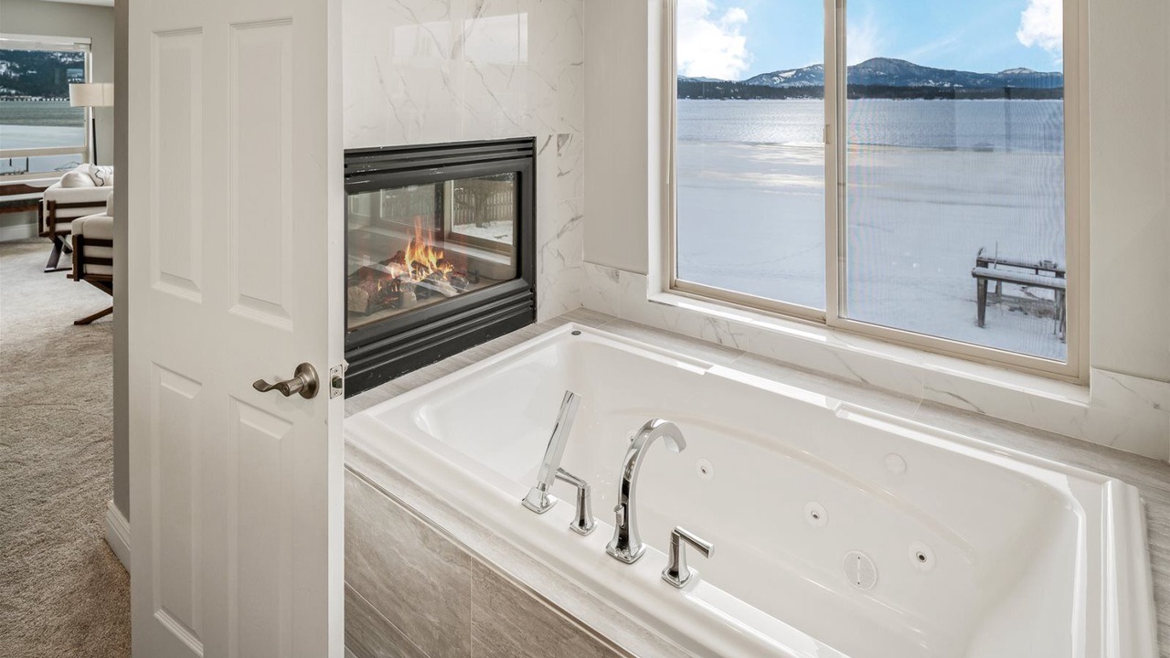 Photo of Bathroom in Sandpoint
