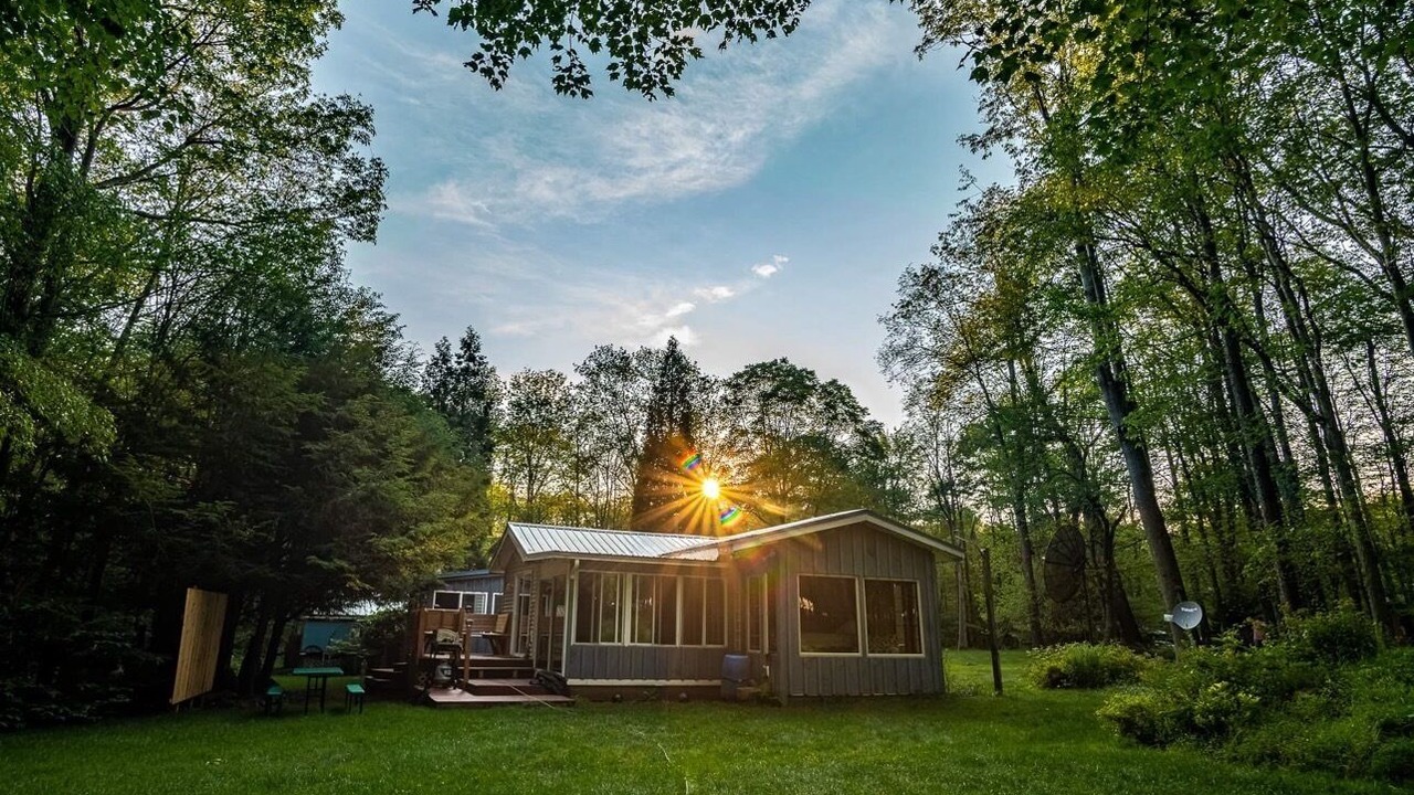 Photo of Outdoor in Russell