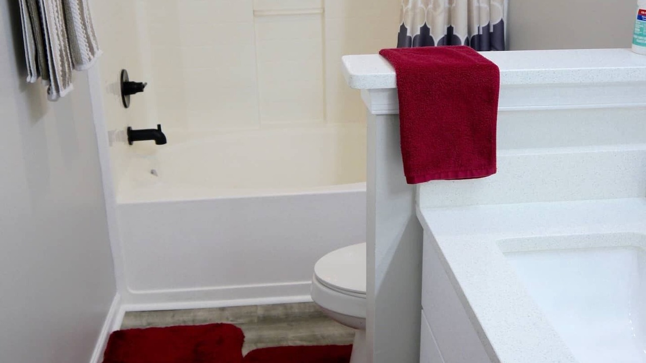 Photo of Bathroom in Western Branch North
