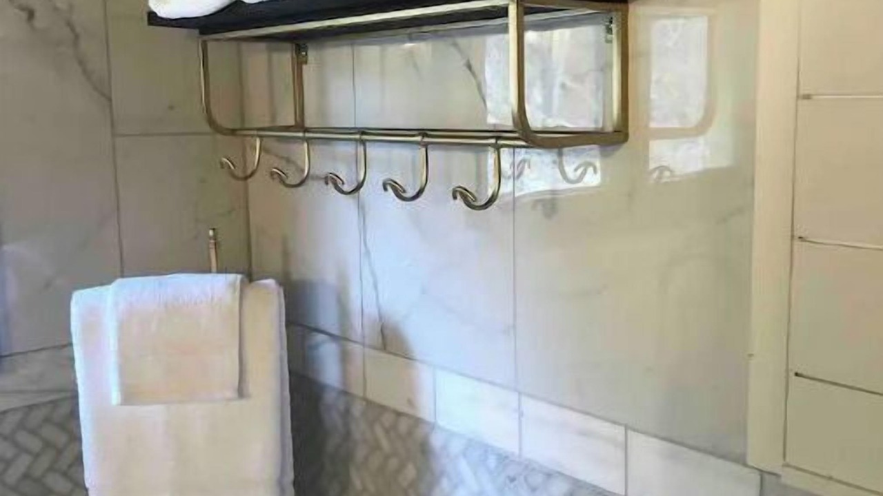 Photo of Bathroom in Hendersonville