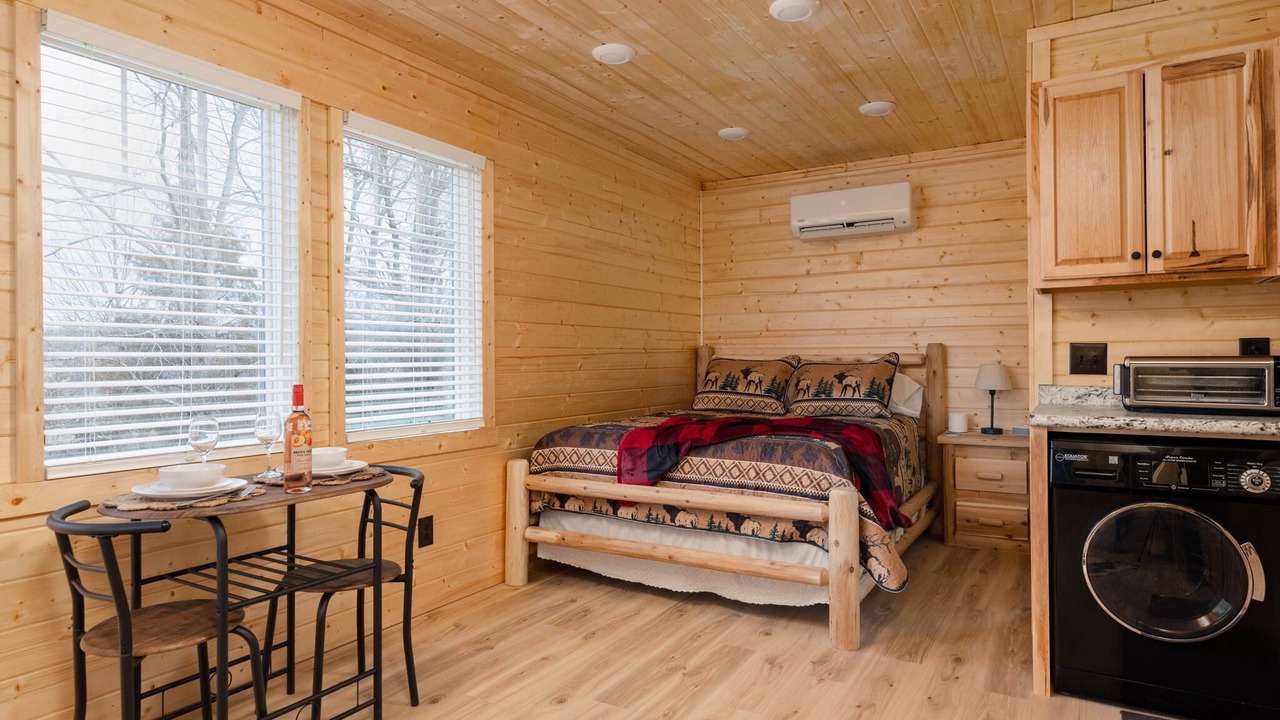 Photo of Bedroom in Bluff City