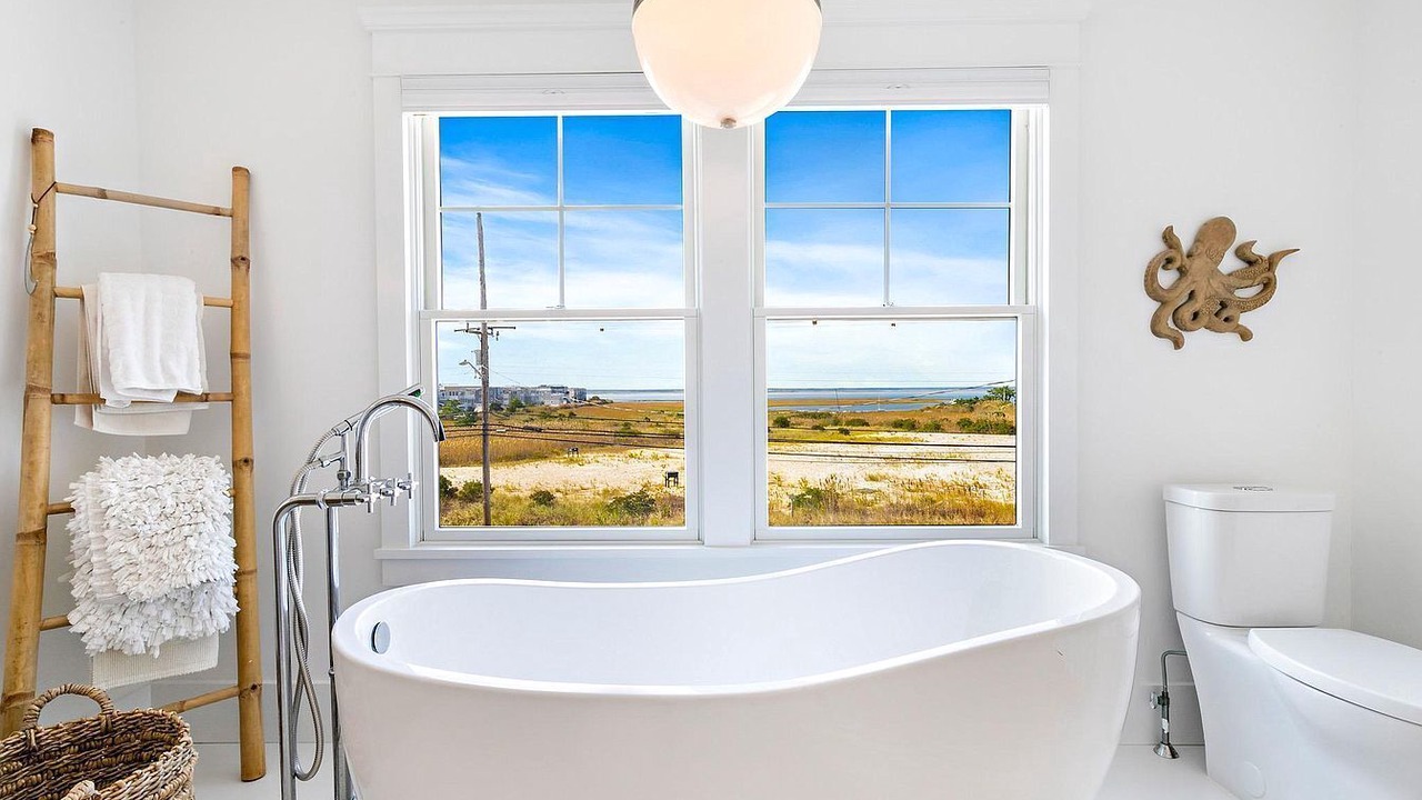 Photo of Bathroom in South Beach Haven