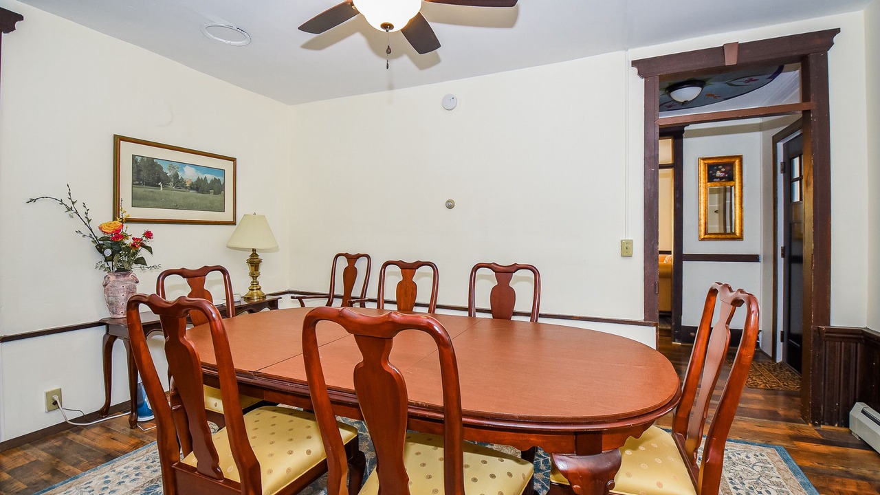 Photo of Bedroom in Friendsville