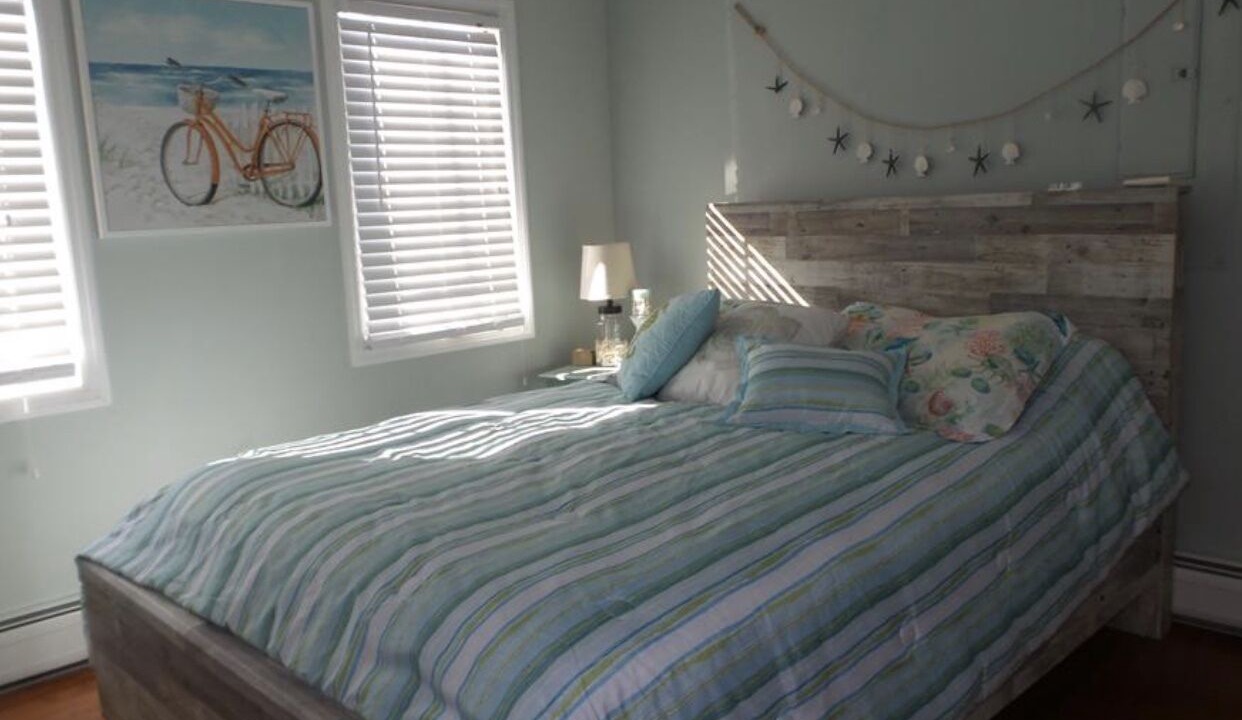 Photo of Bedroom in Beach Haven West
