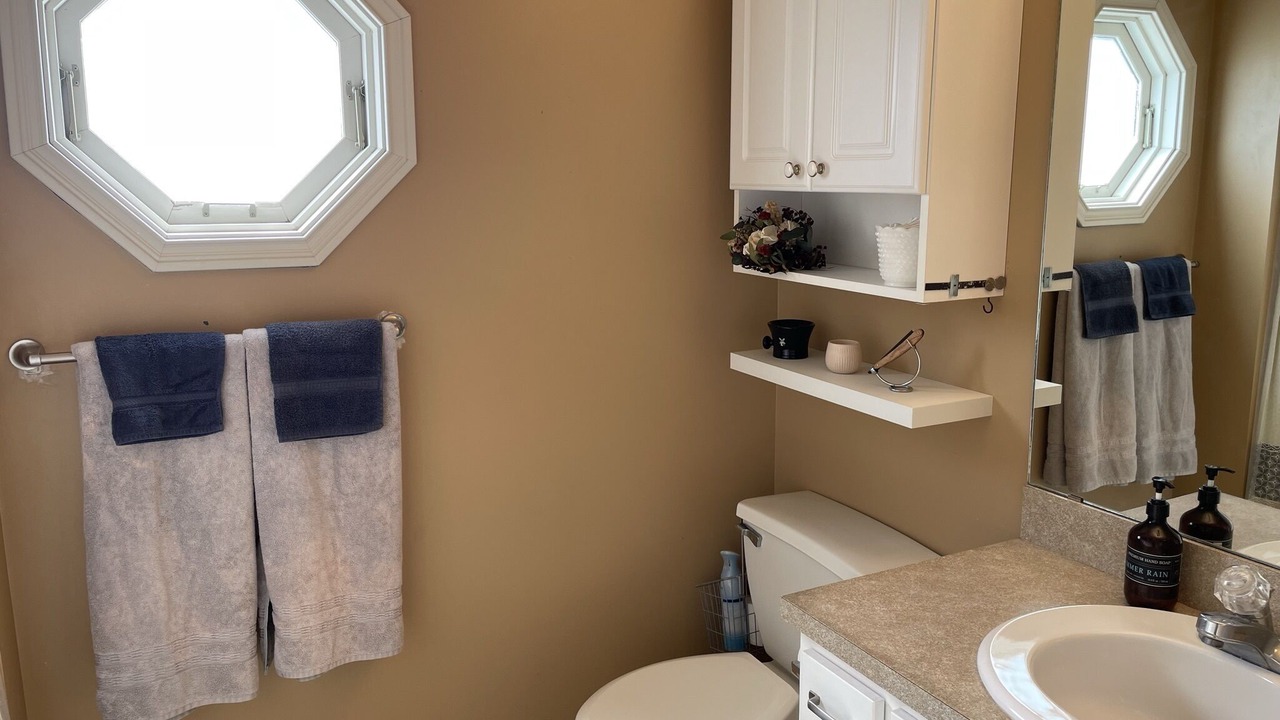Photo of Bathroom in Jeffersonville - Clarksville