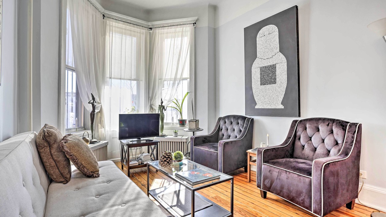 Photo of Bedroom in McGinley Square