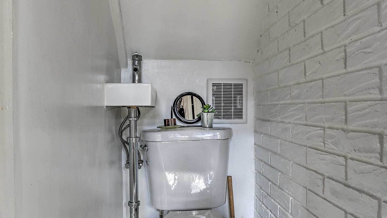 Photo of Bathroom in McGinley Square
