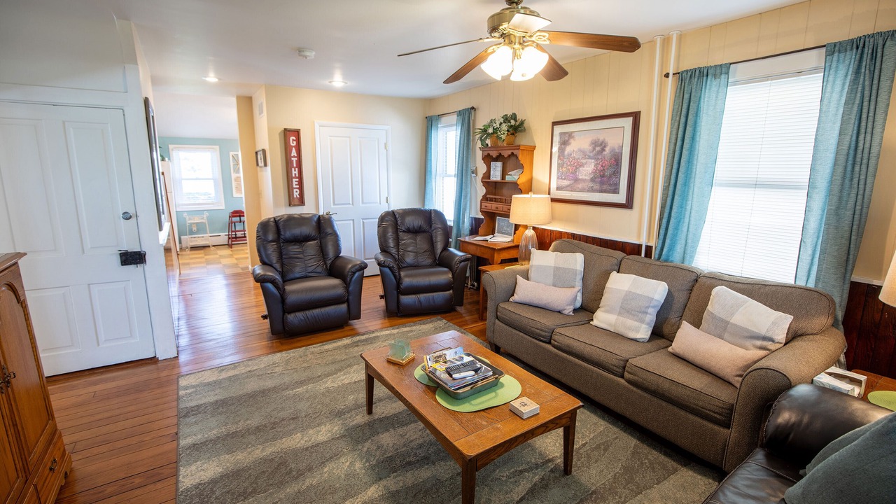 Photo of Livingroom in Bird In Hand