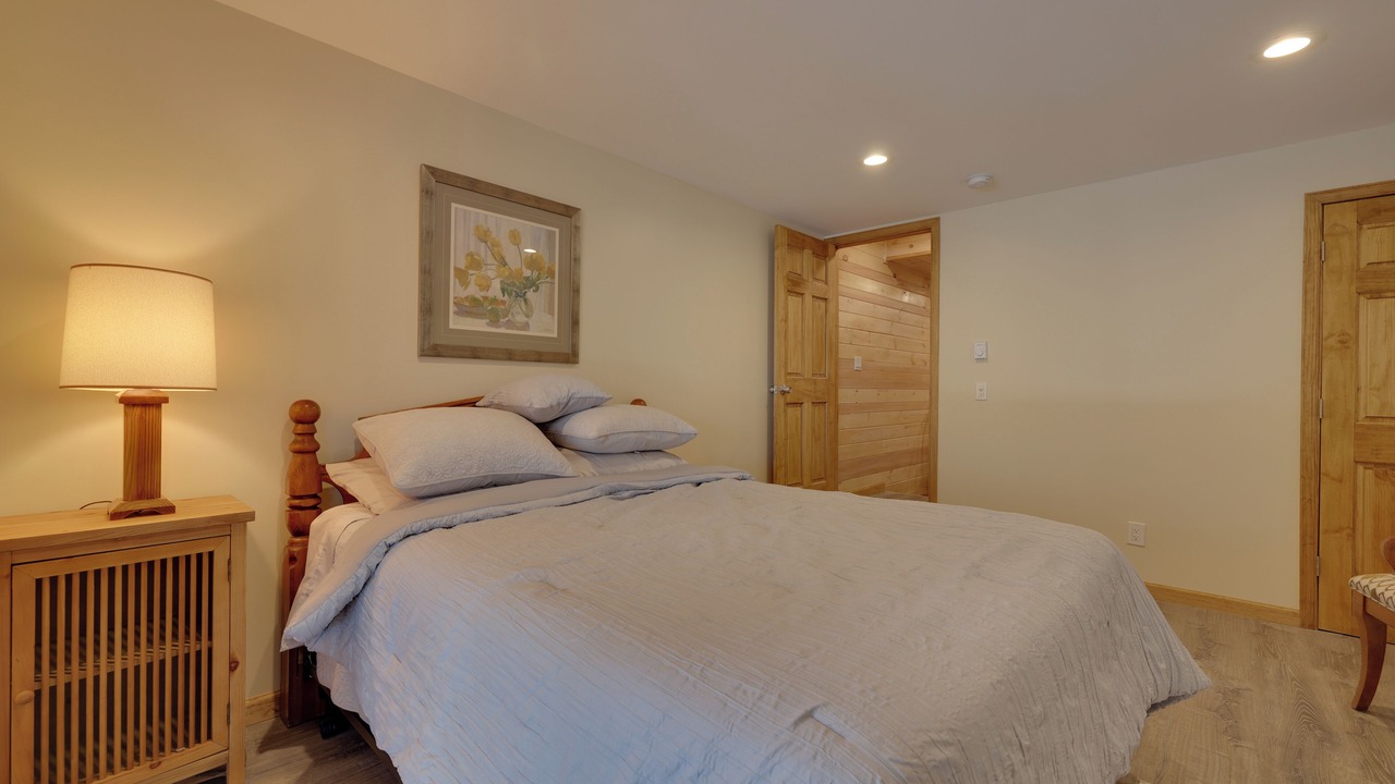 Photo of Bedroom in Lake Ariel