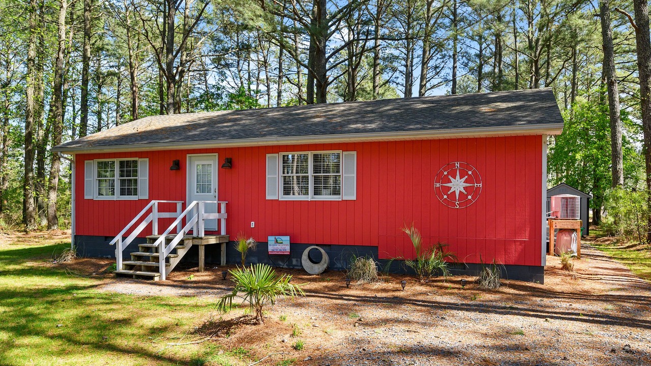 Photo of Others in Piney Island