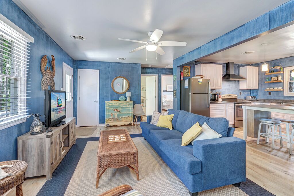 Photo of Others in Piney Island