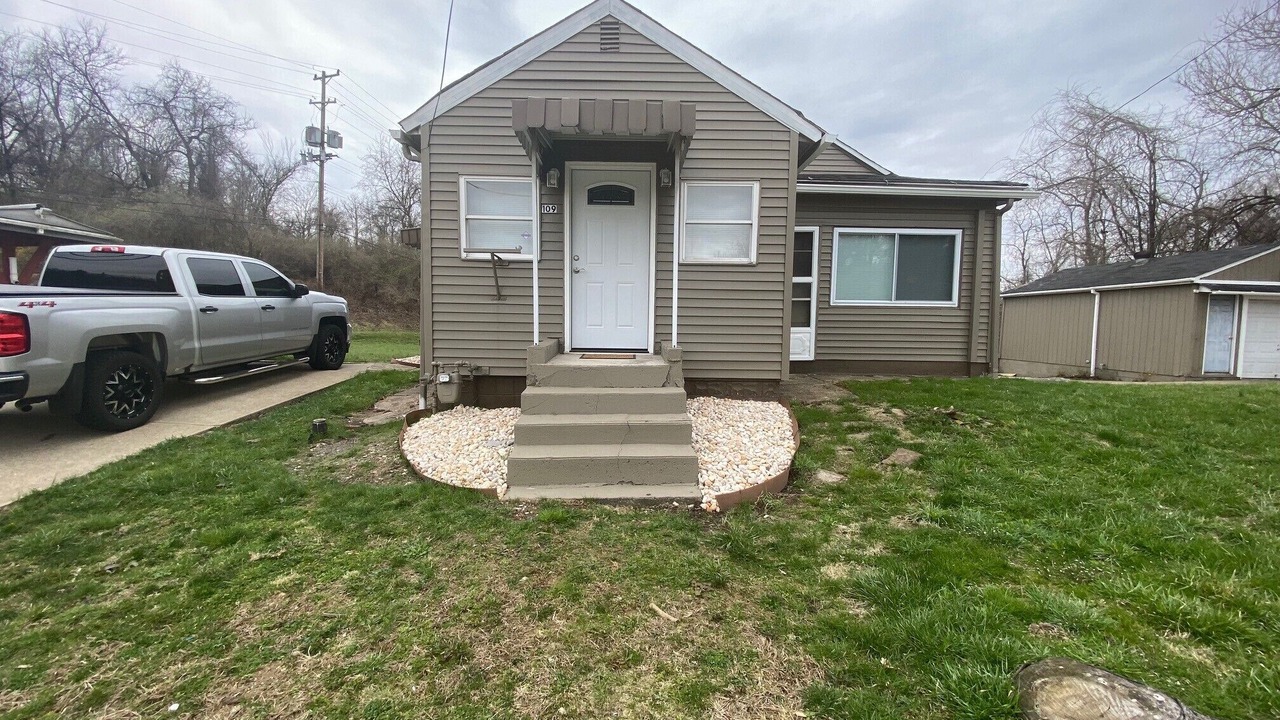 Photo of Outdoor in North Versailles