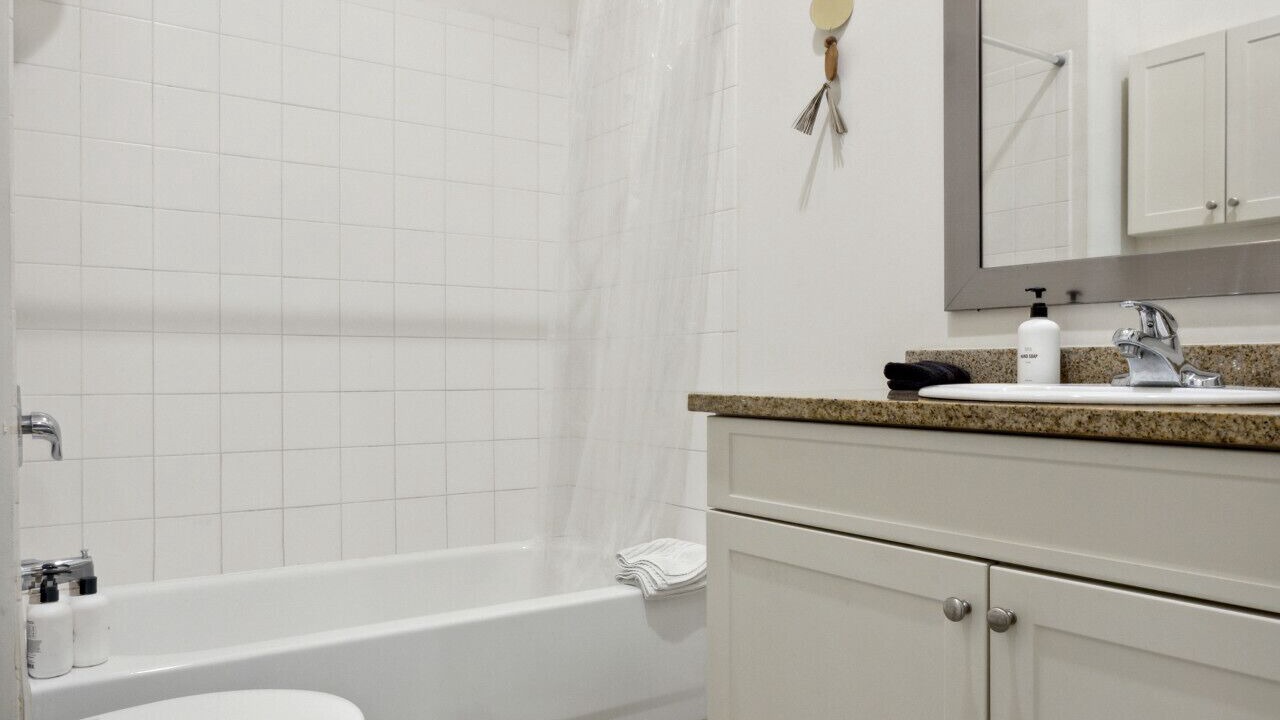 Photo of Bathroom in West Poplar