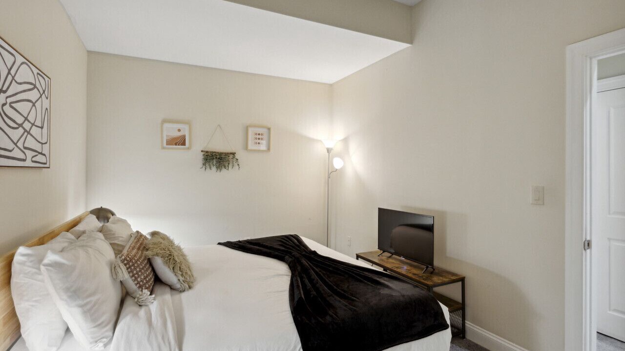 Photo of Bedroom in West Poplar