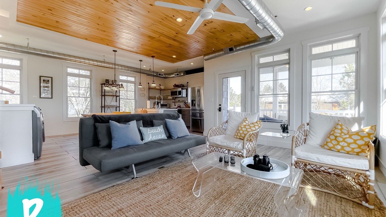 Photo of Livingroom in Point Lookout