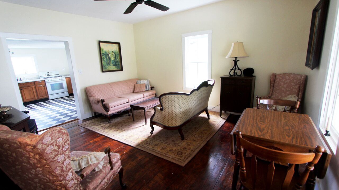 Photo of Livingroom in Smicksburg