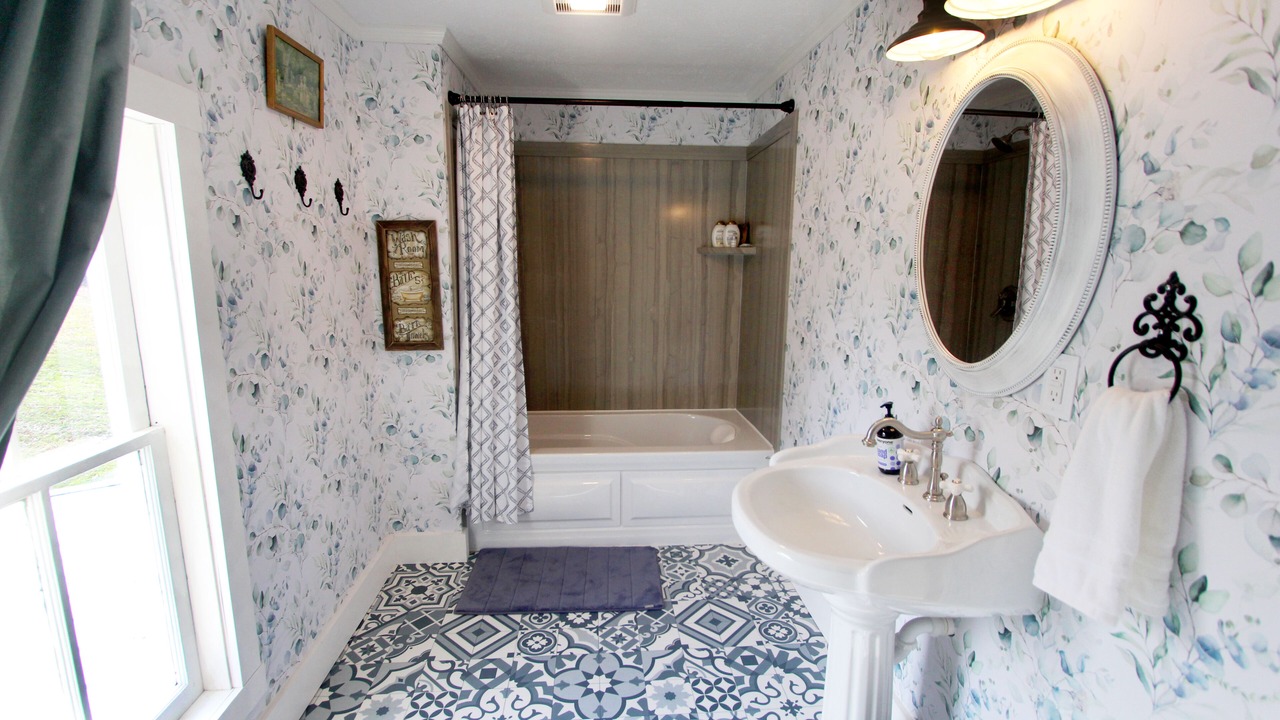 Photo of Bathroom in Smicksburg