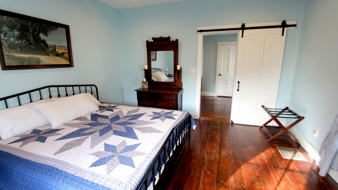 Photo of Bedroom in Smicksburg