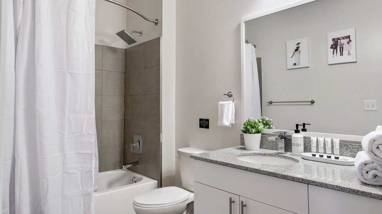 Photo of Bathroom in Downtown Baltimore
