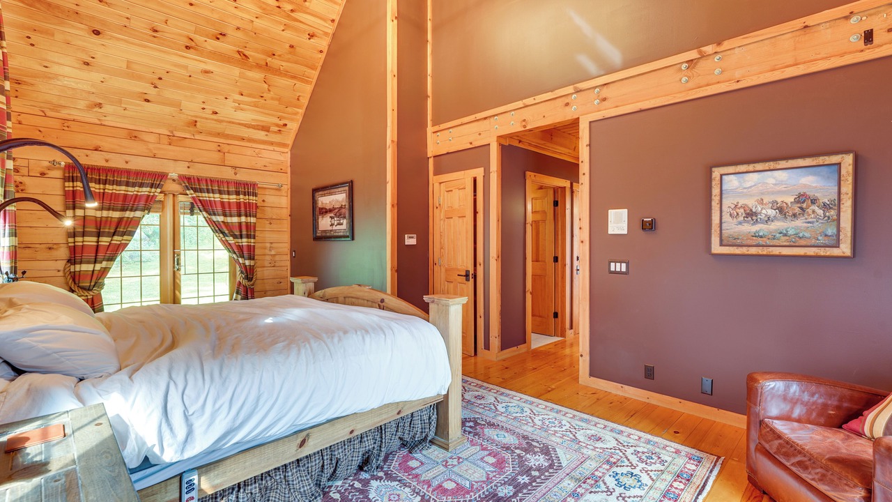 Photo of Bedroom in Hope