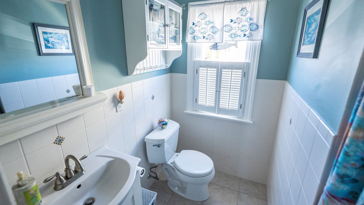 Photo of Bathroom in Beach Haven Gardens