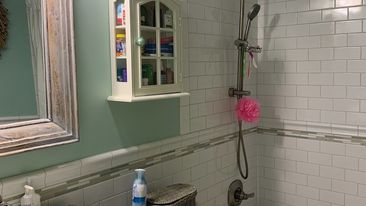 Photo of Bathroom in Beach Haven West