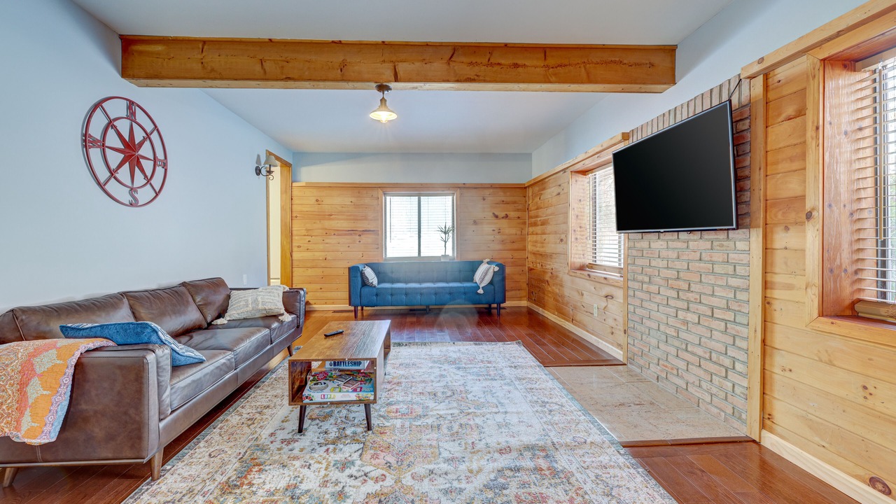 Photo of Livingroom in East Stroudsburg