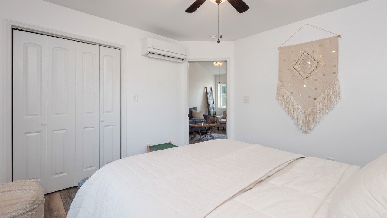 Photo of Bedroom in Ashley Oaks