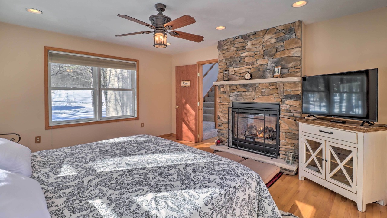 Photo of Livingroom in Albrightsville