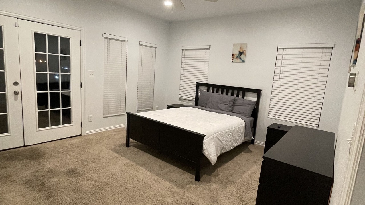 Photo of Bedroom in West Dallas