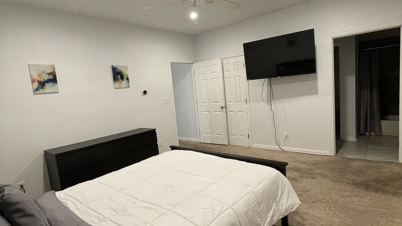 Photo of Bedroom in West Dallas