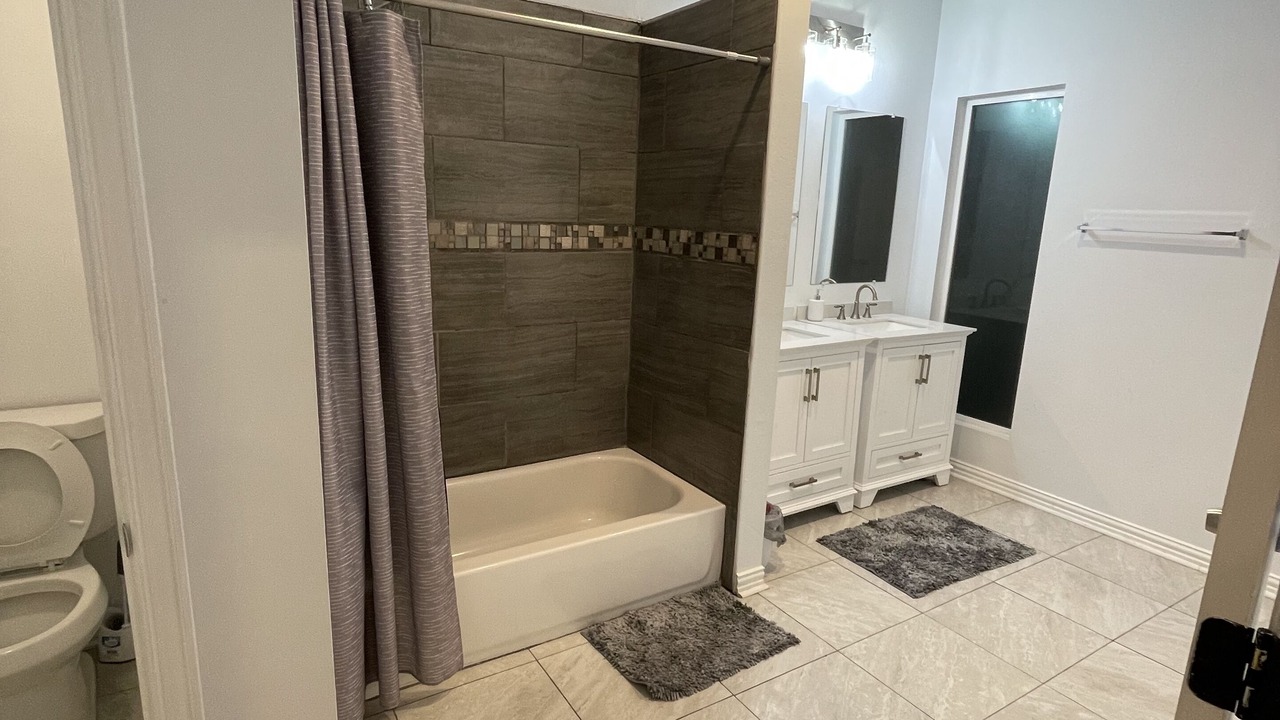 Photo of Bathroom in West Dallas