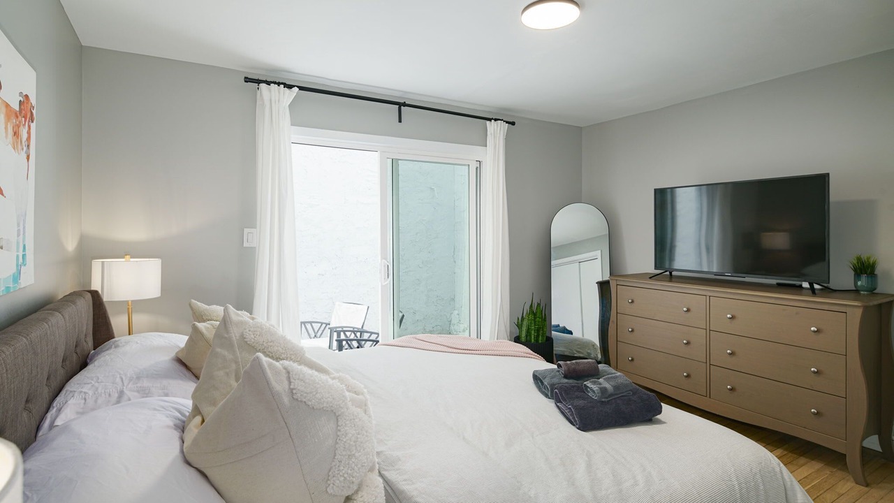 Photo of Bedroom in Queen Village