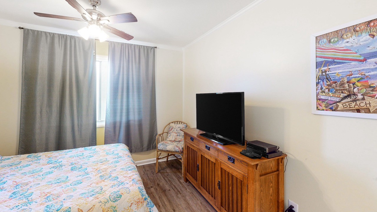 Photo of Bedroom in Atlantic Beach