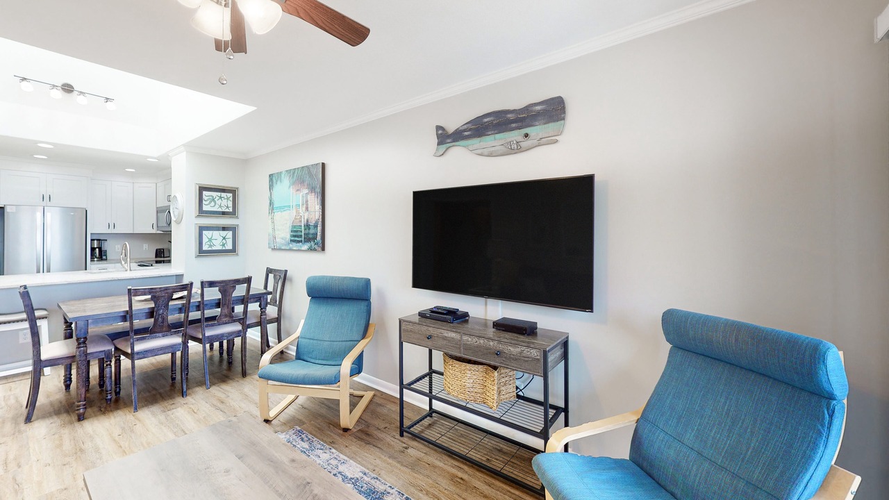 Photo of Livingroom in Atlantic Beach