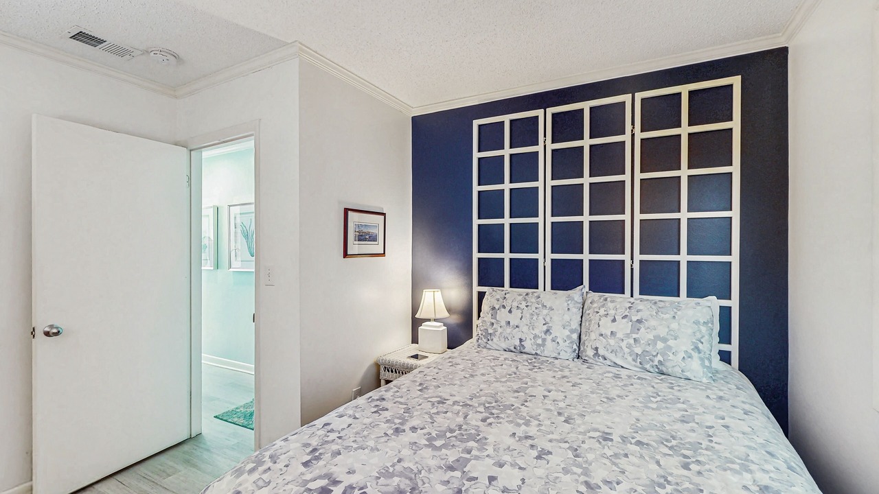 Photo of Bedroom in Atlantic Beach