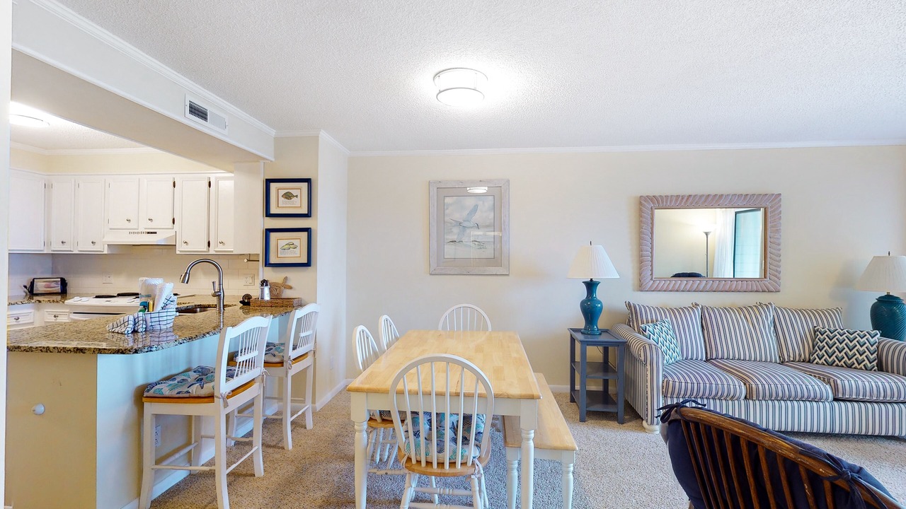 Photo of Livingroom in Atlantic Beach