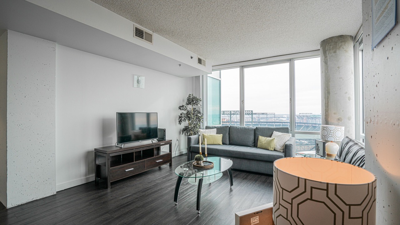 Photo of Bedroom in Downtown West
