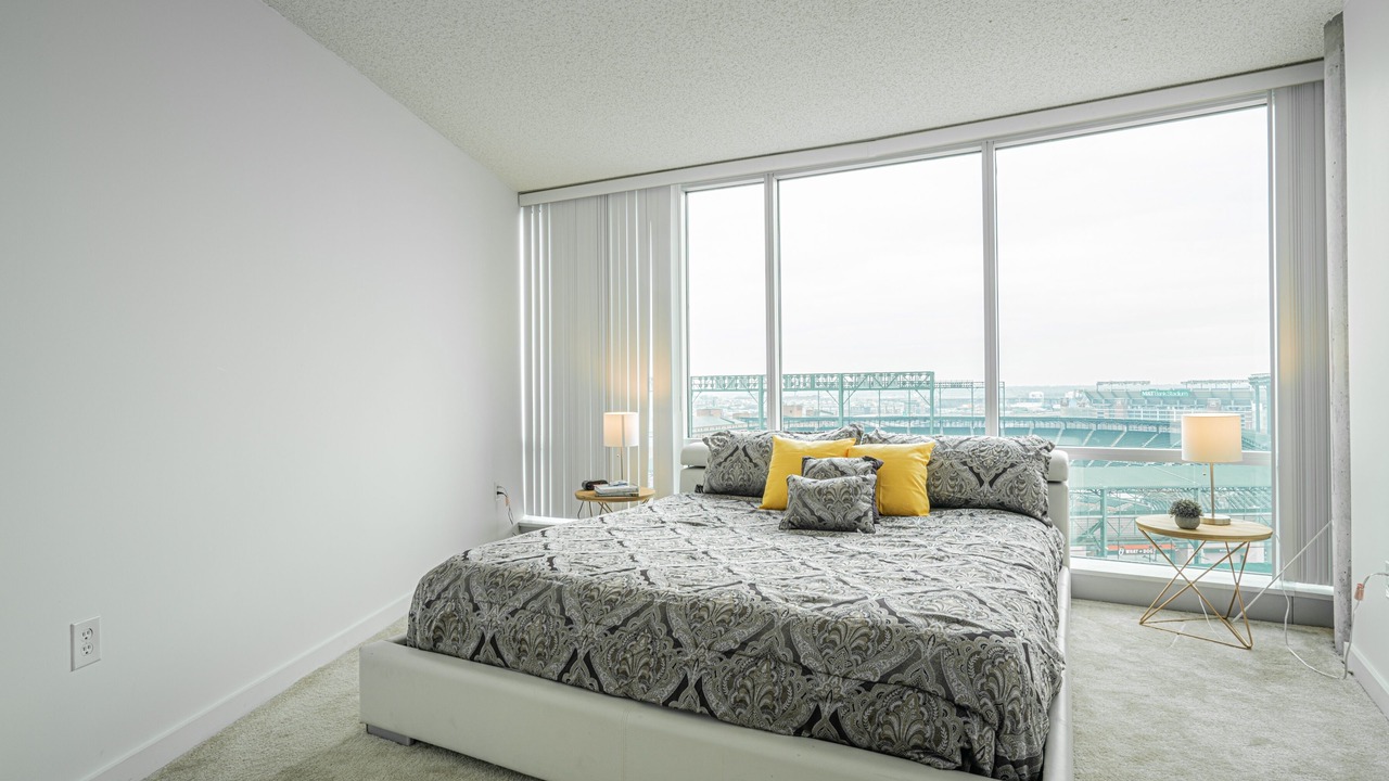 Photo of Bedroom in Downtown West