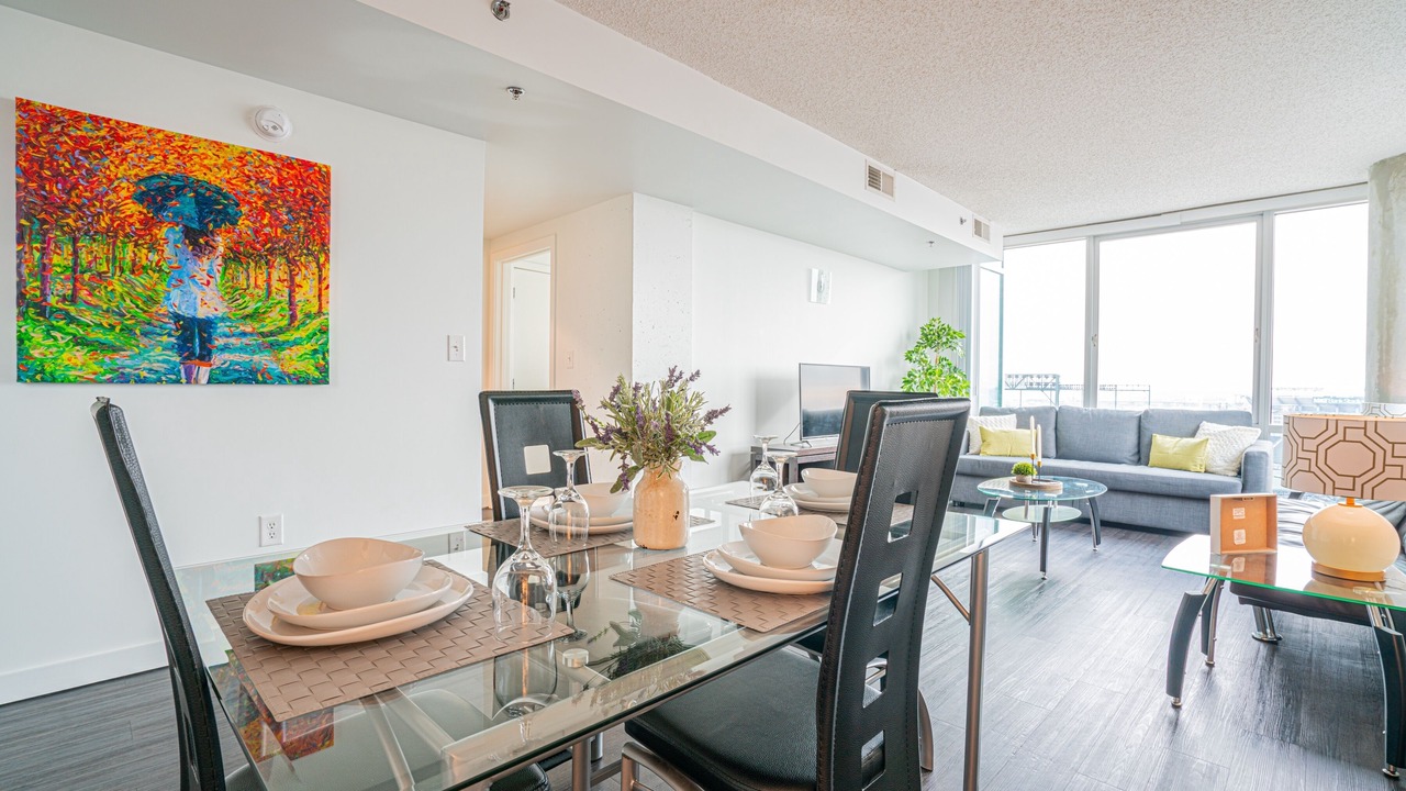 Photo of Bedroom in Downtown West