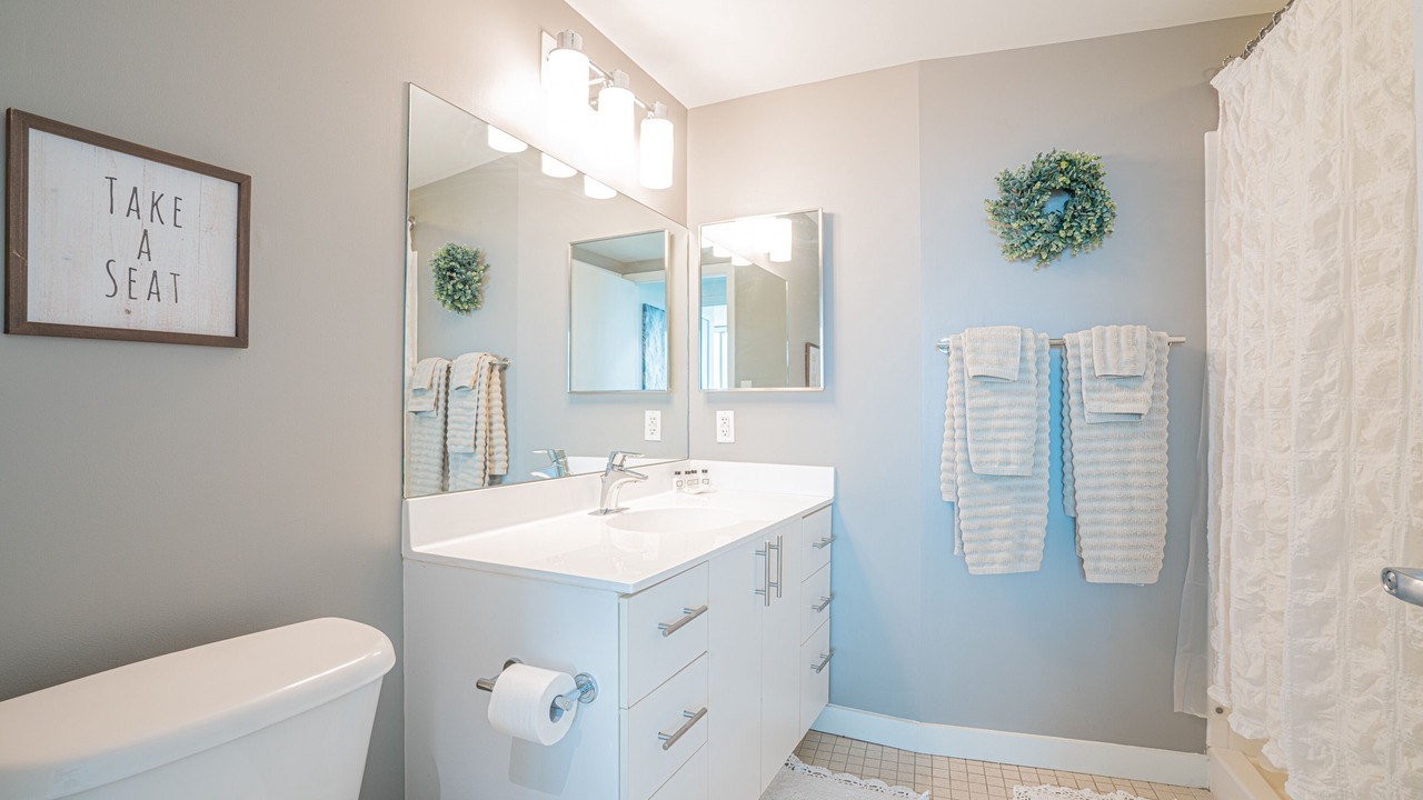 Photo of Bathroom in Downtown West