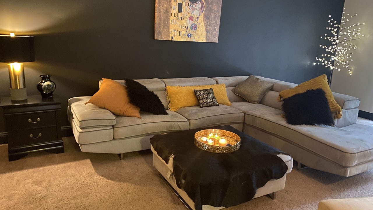 Photo of Livingroom in Aliquippa