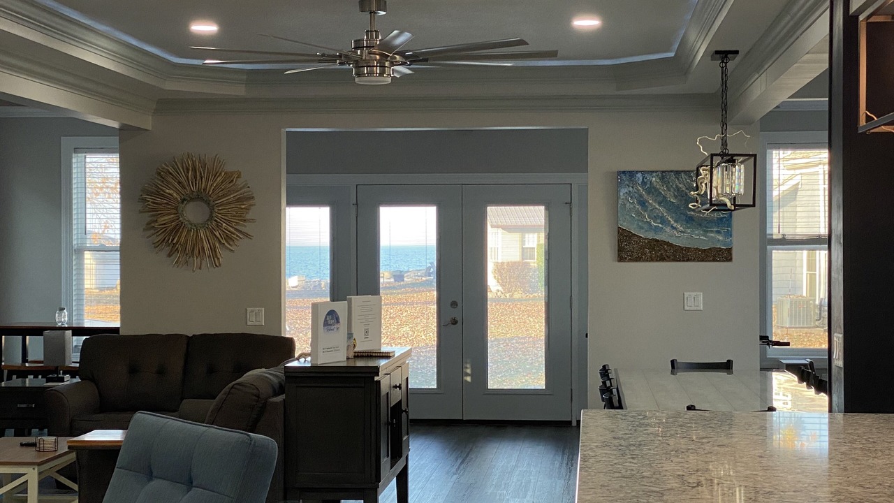 Photo of Livingroom in Huron